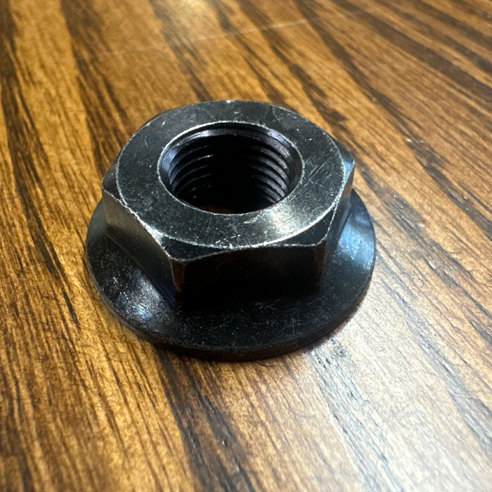 Zuma Clutch Nut 17mm